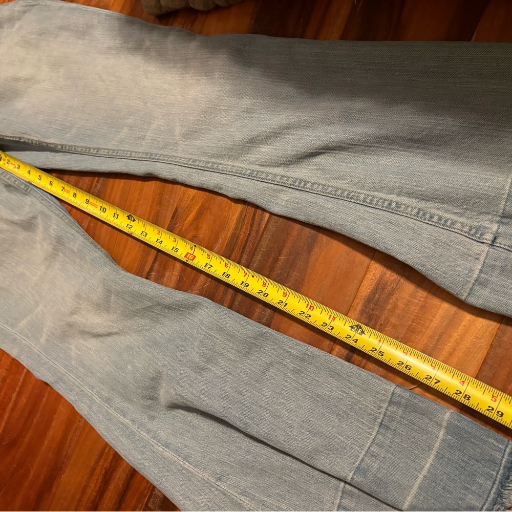 Kimes Ranch Jennifer Jeans 4/30 High Rise Flare Light Wash Raw Hem (0992) - Picture 5 of 10